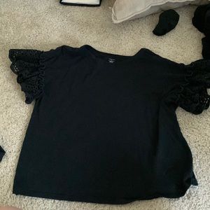 14th & union super soft tshirt with cute sleeves